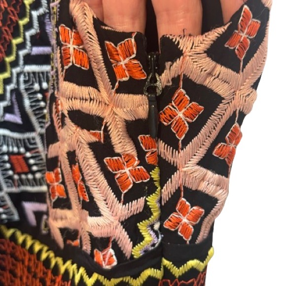 Anthropologie Akemi + Kin Geo-Embroidered Dress Size 4 EUC - Picture 10 of 15